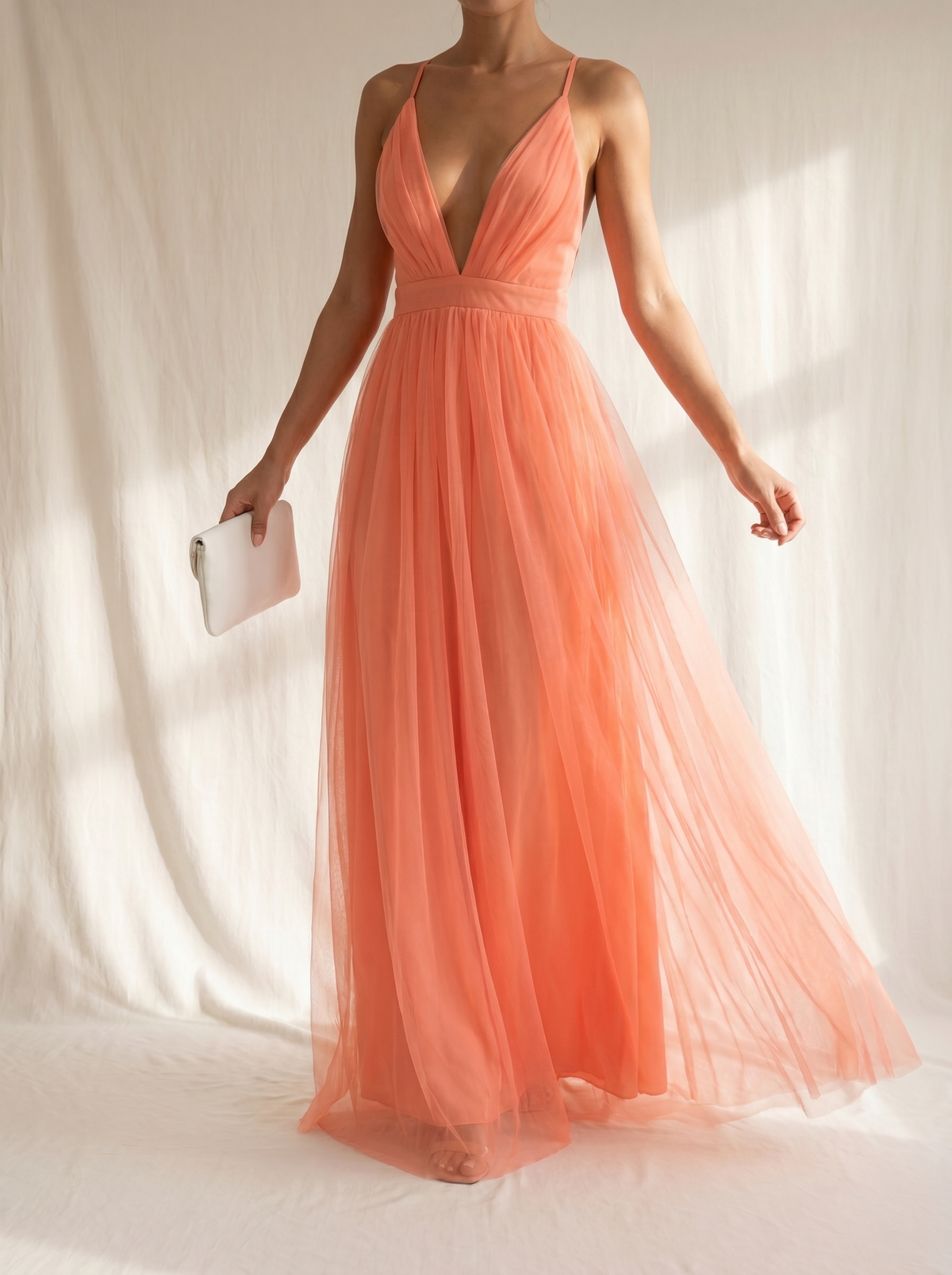Genevieve | Vestido Largo Coral Brillante
